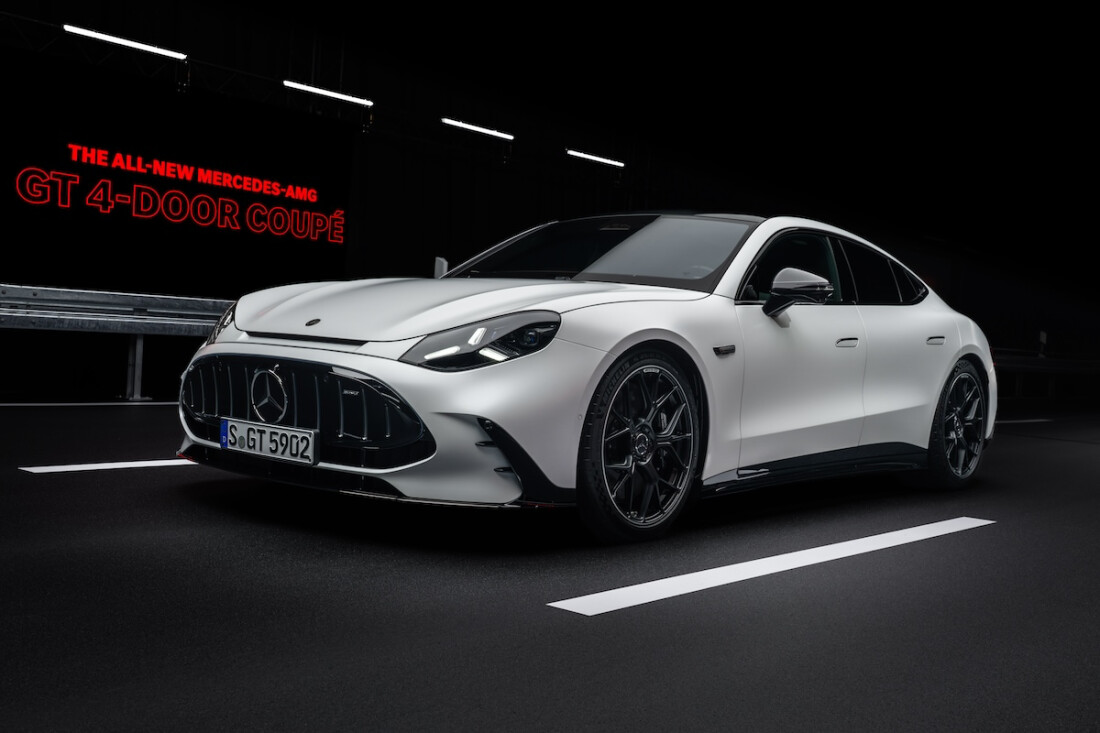 Mercedes-AMG-GT-63-4-Door-Coupé-(1).jpg