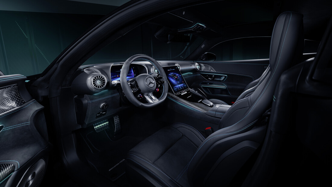 Mercedes-AMG-GT-63-PRO-4MATIC+-Coupé-Motorsport-Collectors-Edition-(3).jpg