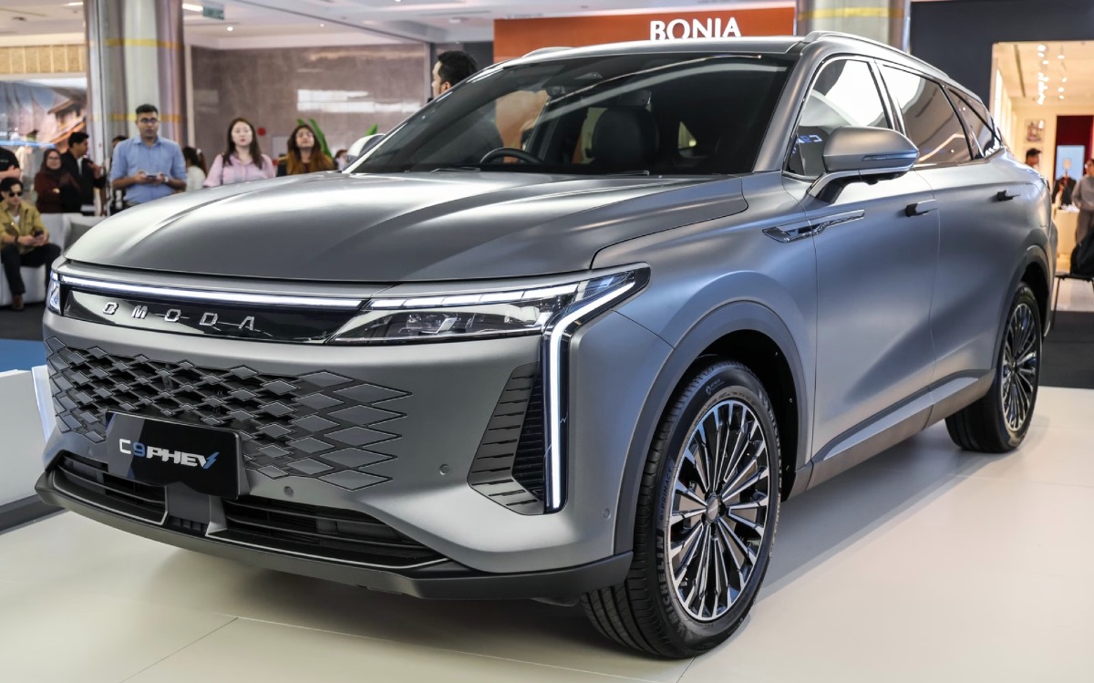 Omoda C9 PHEV 3