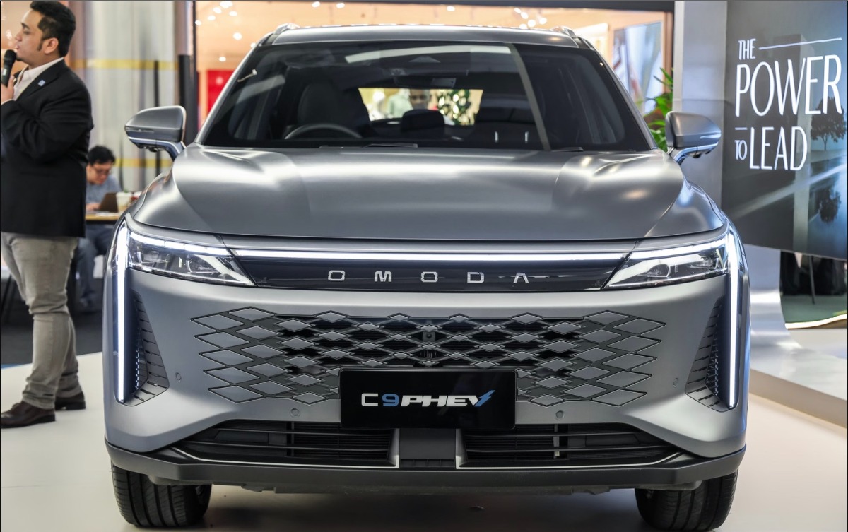 Omoda C9 PHEV 2