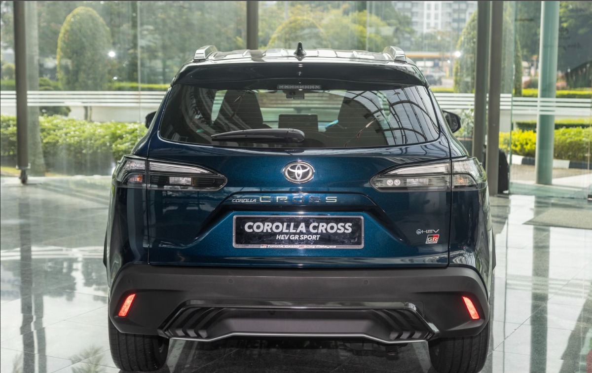 Toyota Corolla Cross GR Sport 5