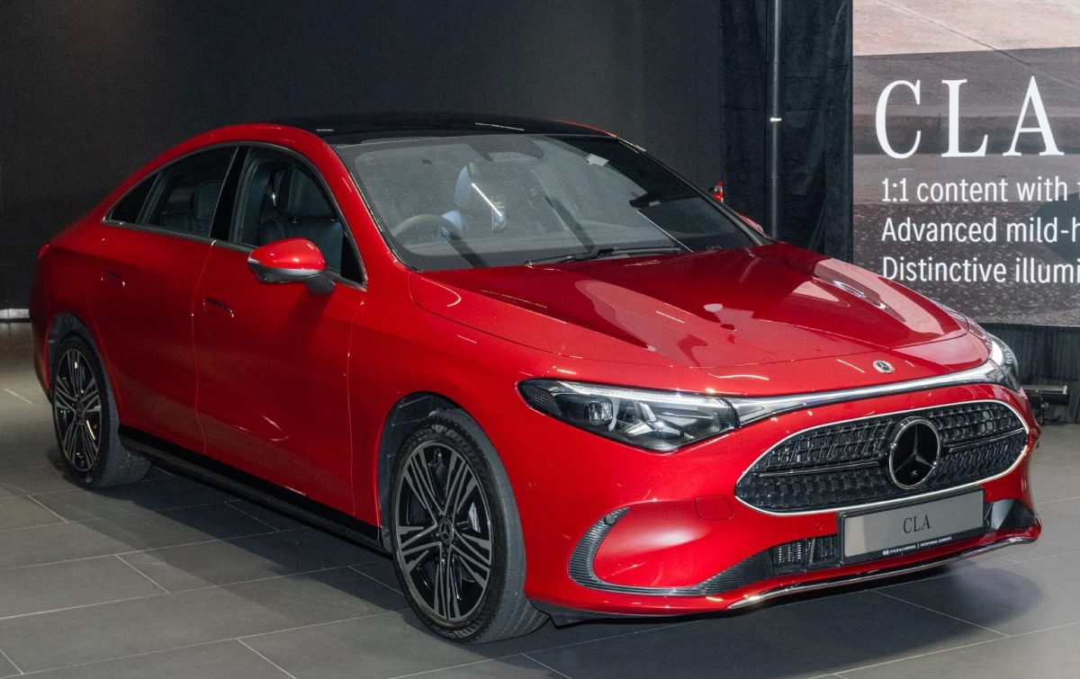 Mercedes-Benz CLA 200 1