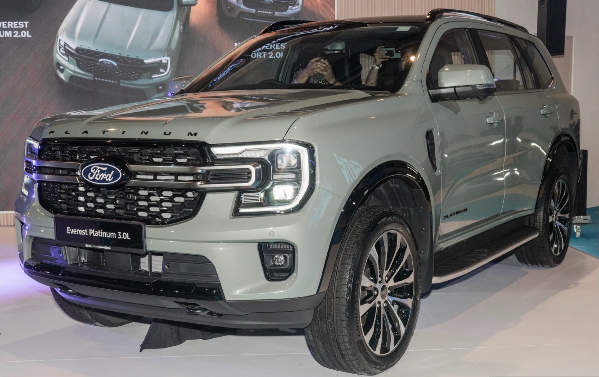 Ford Everest Platinum 1