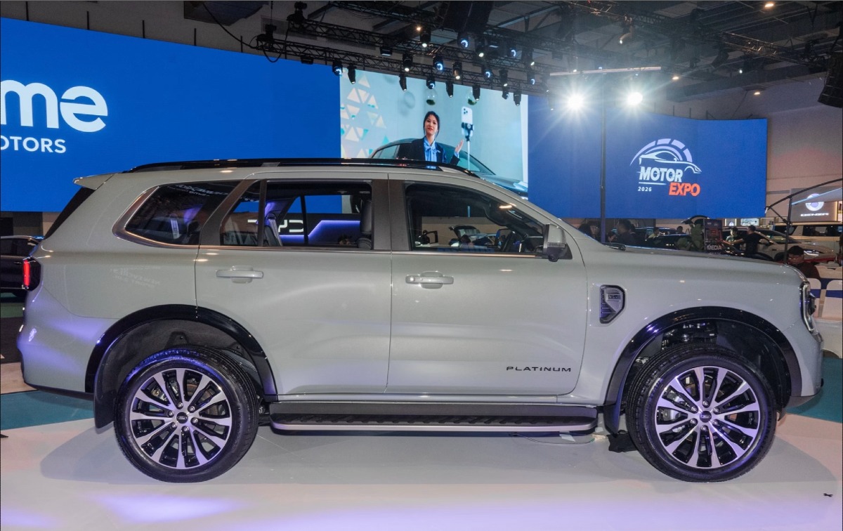 Ford Everest Platinum 5