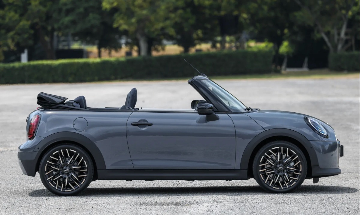 MINI Convertible