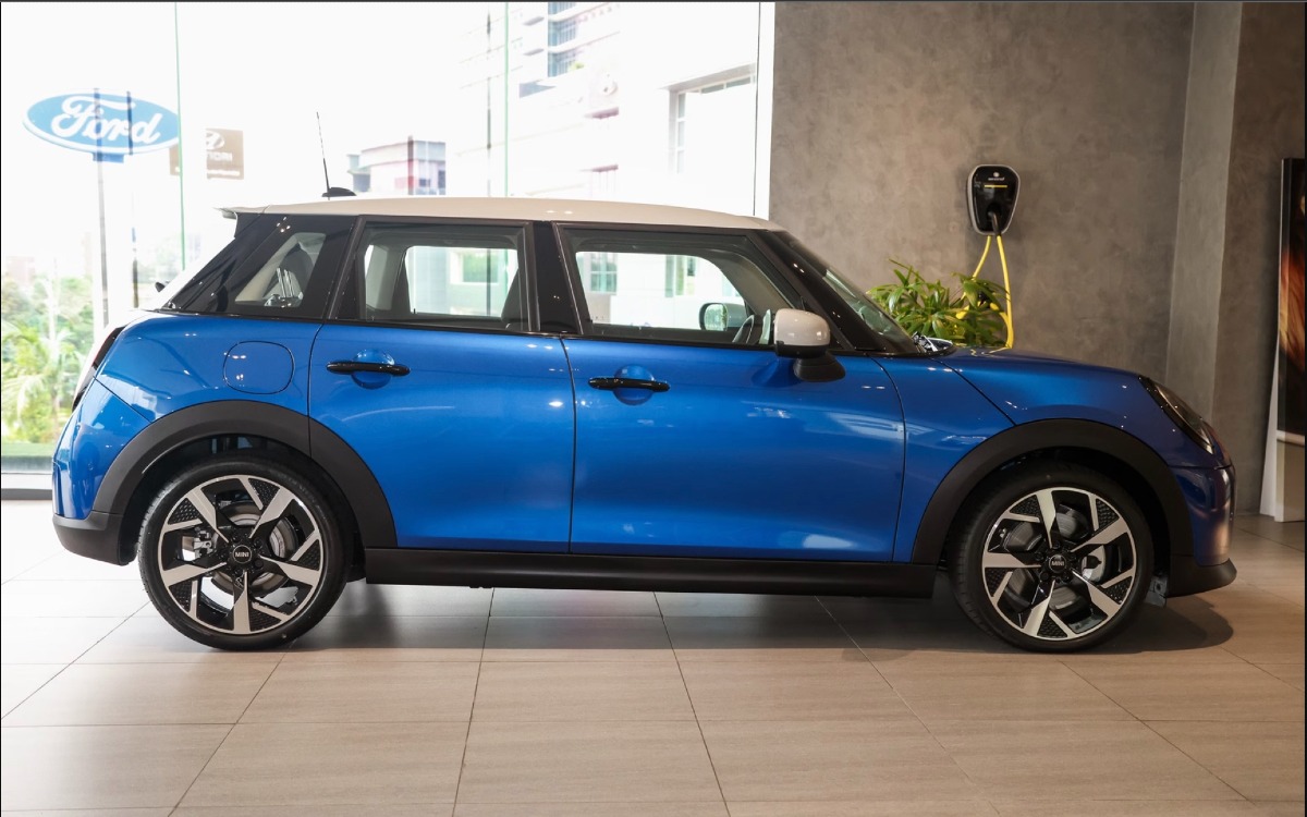MINI 5 Door
