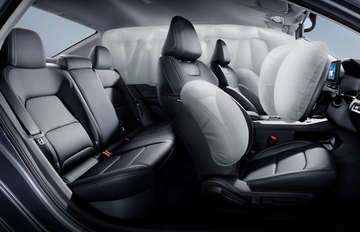 Proton S70 cabin showing six-airbag safety system