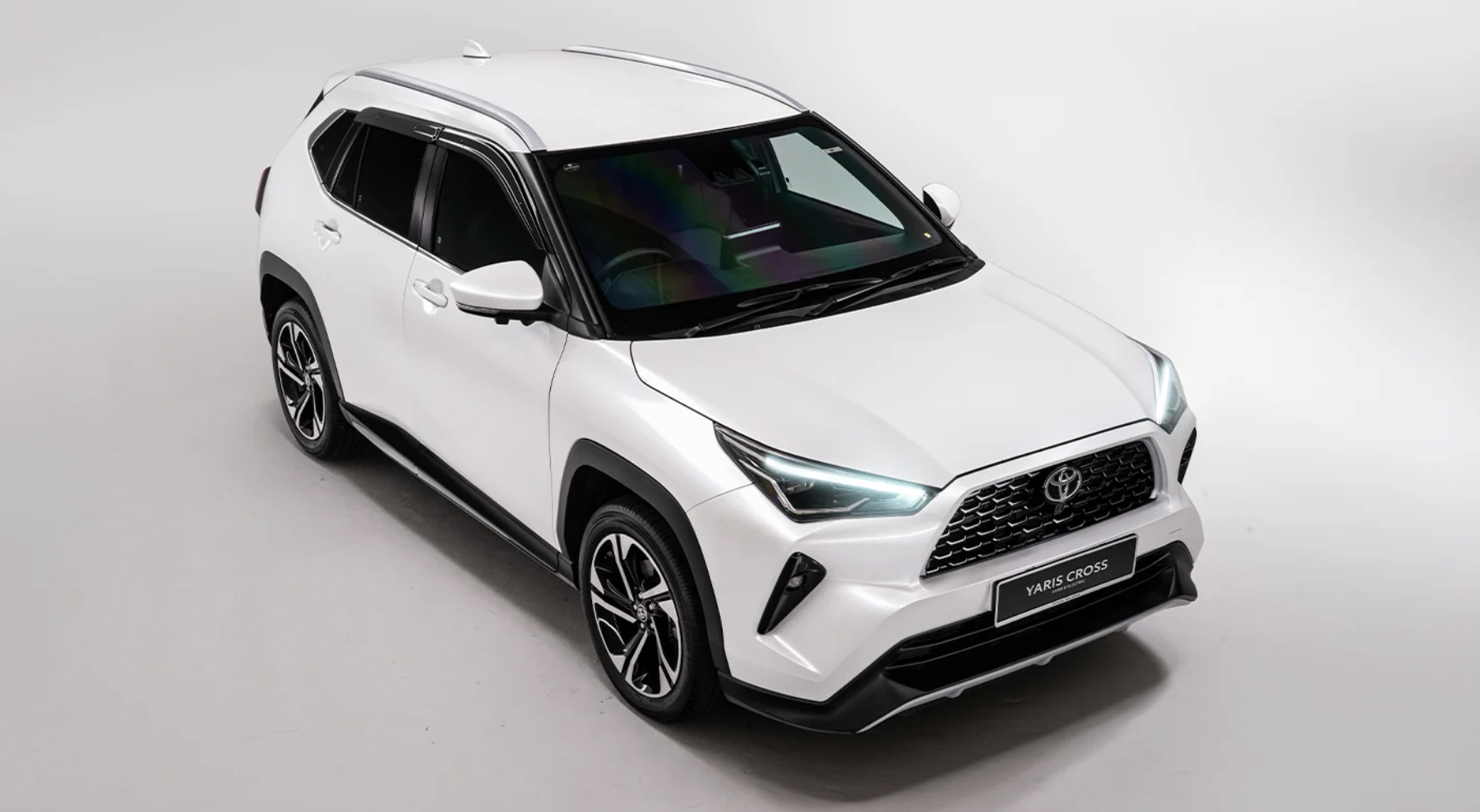 Toyota-Yaris-Cross-Hybrid-1.png