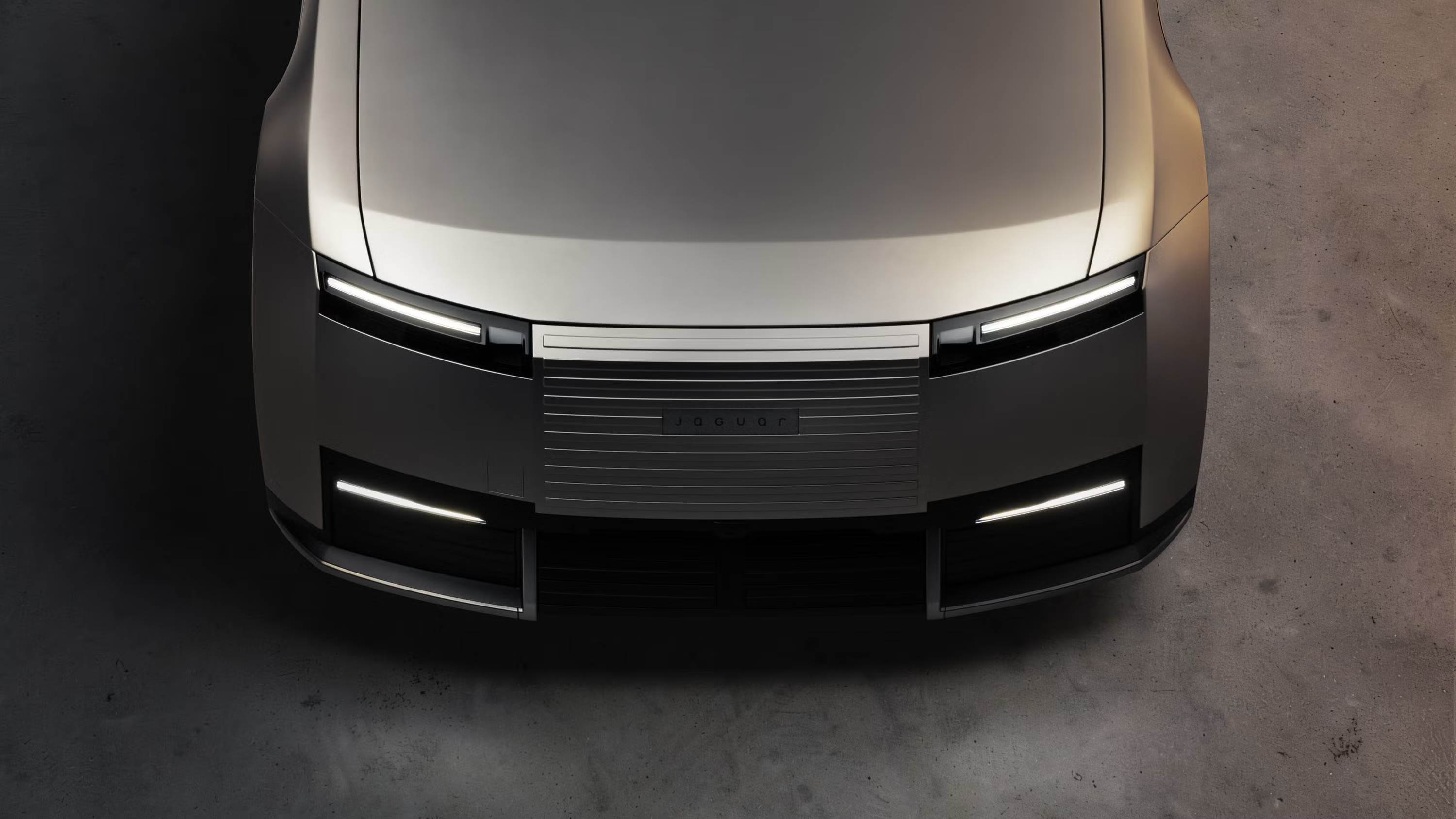 Jaguar-01-EV-Sedan-Electric-15.png