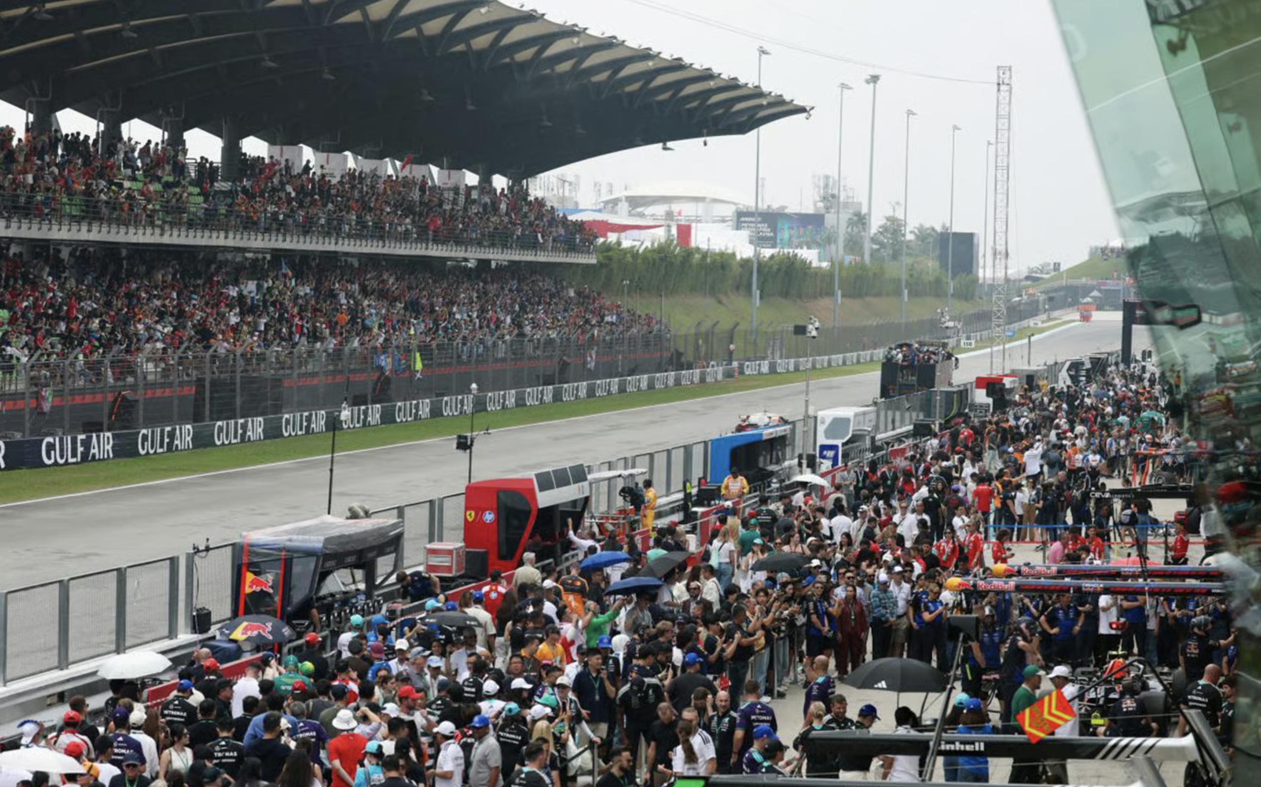 F1-Sepang-crowd.png