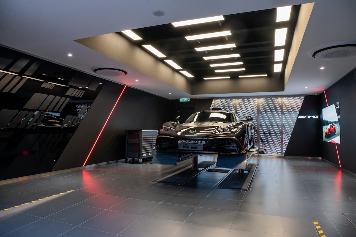 AMG-ONE-Service-Hub-(3).jpg