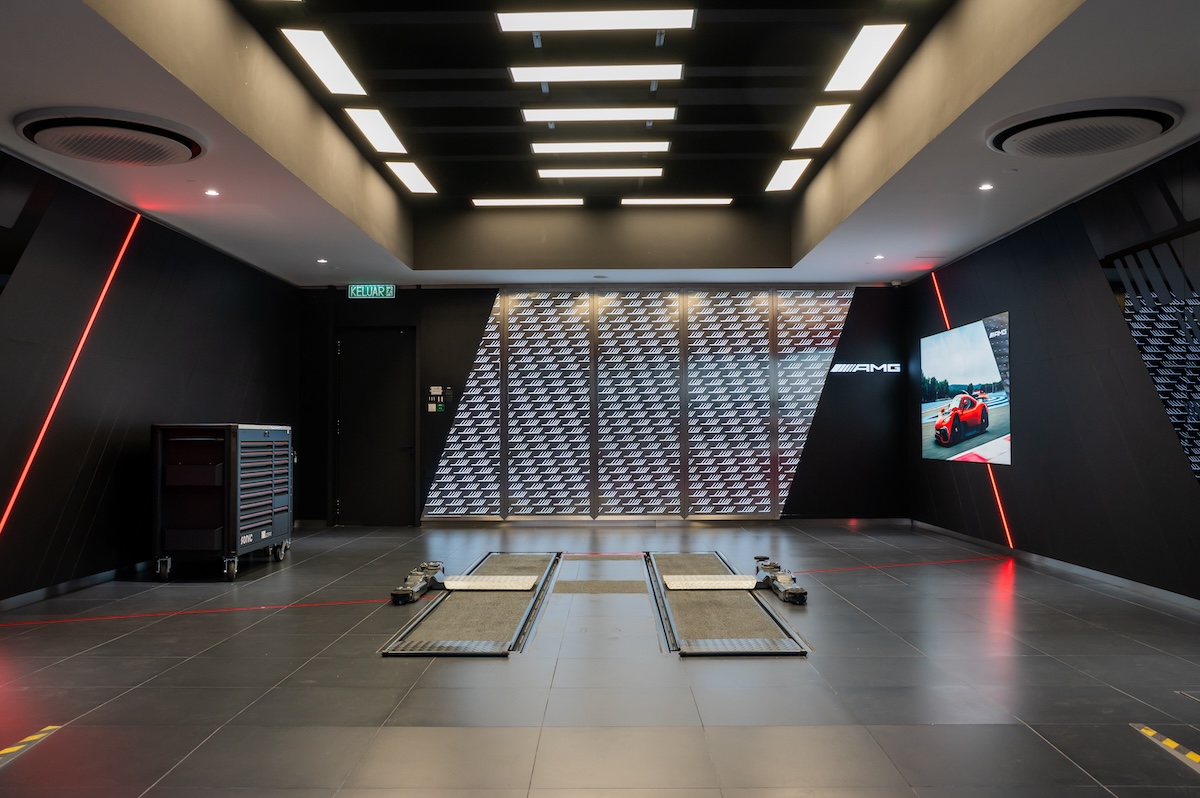 AMG-ONE-Service-Hub-(1).jpg