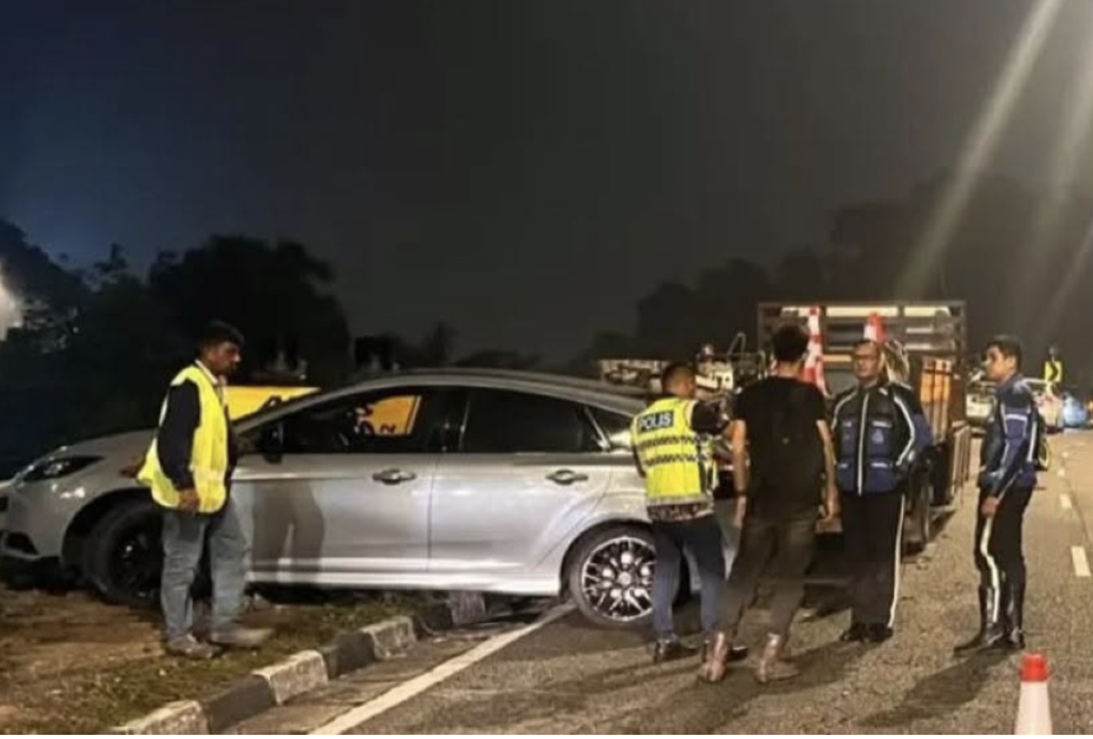 accident-drunk-driving-malaysia-flight-attendant-oct-2026.png